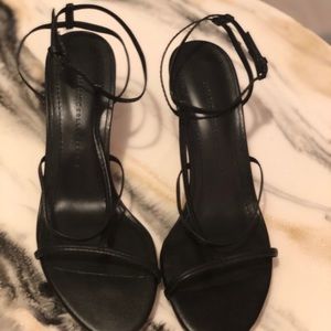 Leather high heeled straps heel